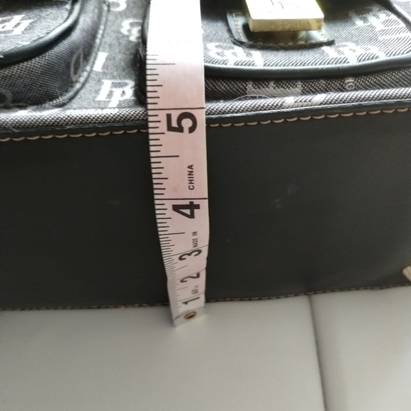 Brentano Moda Italia Jacquard Satchel - Picture 11 of 12